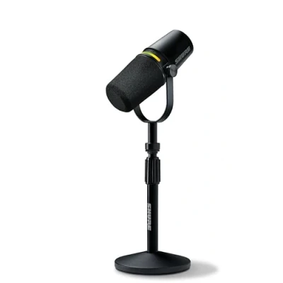 Obrázek Shure Mikrofon MV7+ Podcast se stojanem na mikrofony vylepšené audio, dotykový LED panel, výstupy USB C a XLR, režim automatické úrovně, digitální pop filtr, halové efekty, podcasting, streamování
