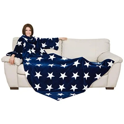 Obrázek Kanguru Fleecová deka s rukávy potištěná, polyester, modrá a bílá hvězda, 140 x 210 cm