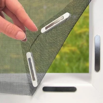 Obrázek EASYmaxx Síť proti hmyzu Insect Protect do okna s magnetickým upevněním moskytiéra možností zastřihnutí ochrana 110 x 130 cm komárům magnet snadná montáž