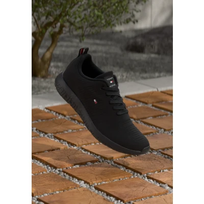 Obrázek Tommy Hilfiger Corporate Runner Tenisky, Muži, Velikost: 40, Black boty