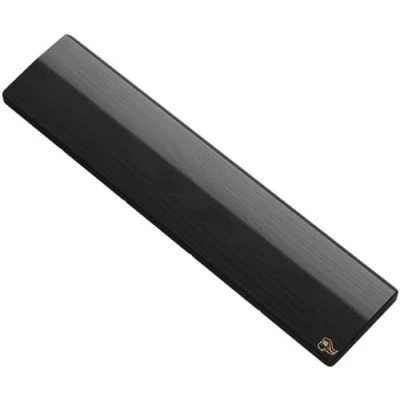 Obrázek Glorious Klávesnice Gaming Wooden Wrist Rest (plná velikost) bílý jasan, středně hrubé žilkování, hladký povrch, odolnost proti potu a oleji, protiskluzová gumová základna, 430 x 100 19 mm onyx