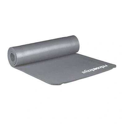 Obrázek Relaxdays Unisex podložka na jógu pro dospělé, tloušťka 1 cm, pilates, fitness, šetrná ke kloubům, s popruhem, gymnastická 60 x 180 šedá, kus