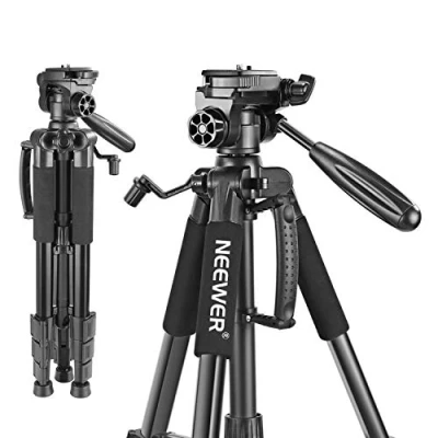 Obrázek Neewer Přenosný stativ 142 centimetrů z hliníkové slitiny s 3cestnou otočnou hlavou, taška pro fotoaparát Canon Nikon, Sony DSLR fotoaparát, videokamera do DVV, zatížitelnost 4 kilogramy černý