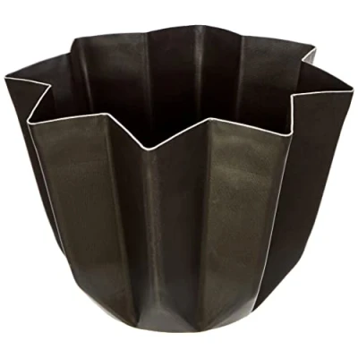 Obrázek Vespa forma na sladké formy měkká kovová Pandoro, kov, antracit, 22 cm