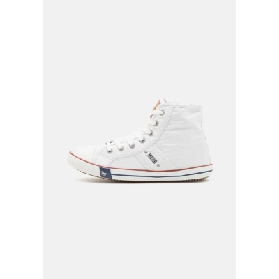 Obrázek MUSTANG Pánské Canvas High Top Sneaker černé, bílá