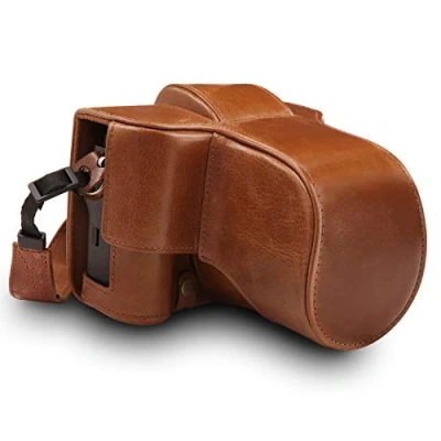 Obrázek MegaGear MG1551 Fujifilm X T3 (XF23mm XF56mm &amp; 18 55mm Lens) Ever Ready Echtleder Kamera Case mit Trageriemen Braun