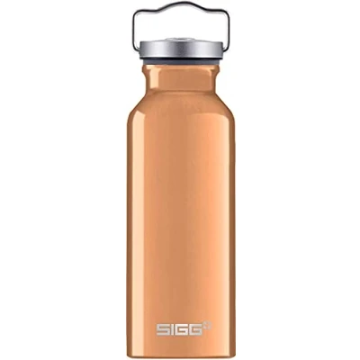 Obrázek SIGG Hliníková láhev na pití Originální Copper Certifikováno klimaticky neutrální Vhodná pro sycené nápoje zabezpečená proti vytečení lehká jako pírko bez BPA 0,5 l