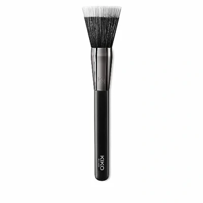 Obrázek KIKO Milano Face 04 Stippling Foundation Brush zaoblený štětec se syntetickými vlákny pro tekuté nebo krémové báze
