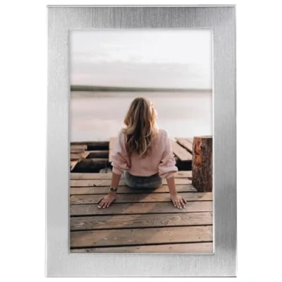 Obrázek Hama Rámeček 10 x 15 (fotorámeček, portrétní rám, formát na výšku, šířku, k zavěšení, závěsné zařízení, stojánek, samet, sametová zadní stěna, skleněná deska, obrazu