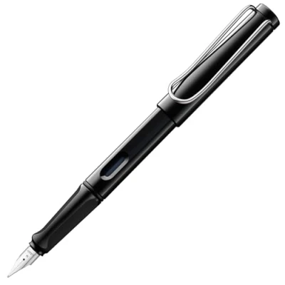 Obrázek Lamy plnicí pero safari black s ergonomickou rukojetí a leštěnou ocelovou pružinou v šířce tahu M robustní ASA plast vč. inkoustové kazety T 10 modré pro praváky