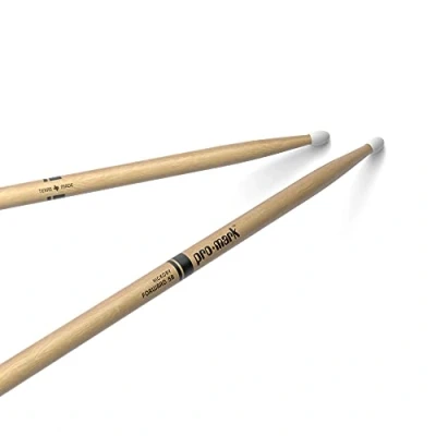 Obrázek ProMark paličky na bicí klasický vpřed 5B buben oválná nylonová špička Hickory dřevo 1 pár