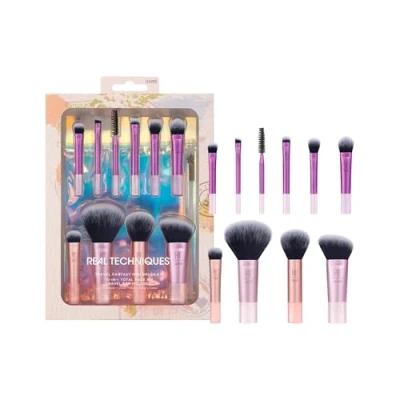 Obrázek Real Techniques Travel Fantasy Mini Pinsel Set, Make up für Lidschatten, Highlights, Konturen, Puder und Concealer, in Reisegröße Kosmetiktasche, 11 teiliges Set