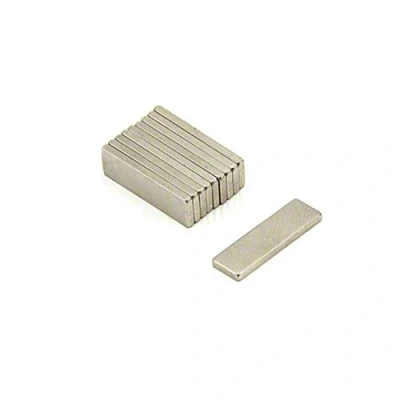 Obrázek N42 neodymový magnet tloušťka 20 mm x 6 1,5 1,6 kg balení po 10
