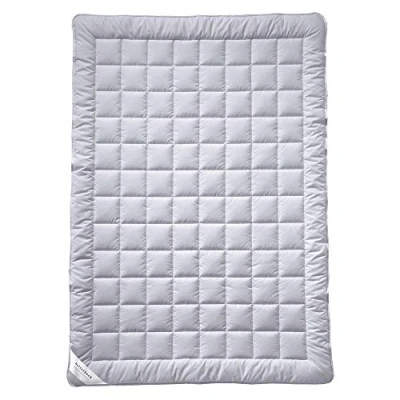 Obrázek billerbeck Přikrývka S20 Superlight letní deka 135 x 200 cm lehká AIRFILL® duté vlákno, 100 % polyester, bílá
