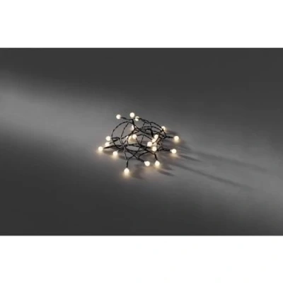 Obrázek Konstsmide 1492 107 LED řetěz se světly s kulatými diodami / pro vnitřní použití testováno VDE provoz na baterie: 4 x AA 1,5 V (exk.) 6h časovač 50 teple bílých diod černý kabel, teplá bílá,