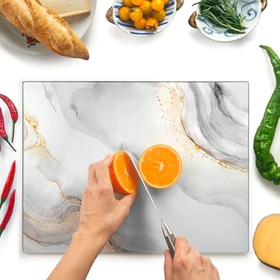 Obrázek Krájecí prkénko ze skla 40 x 30 cm prkénko, skleněné na kuchyňské skla, hygienické, odolné vůči teplu, protiskluzové silikonové nohy, proti poškrábání bílé a zlaté