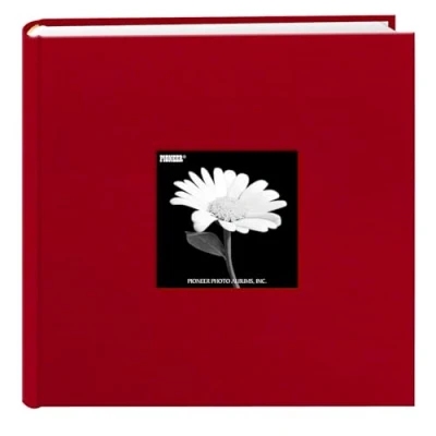 Obrázek Fotoalbum Pioneer s přihrádkami na fotky a vazba fotorámeček z látky, Apple Red, 22,9 x cm
