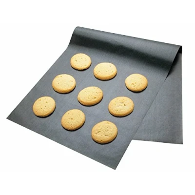 Obrázek KitchenCraft Odolný, opakovaně použitelný pečicí papír, nepřilnavý povrch, plast zesílený skleněnými vlákny, extra velký, 80 x 33 cm