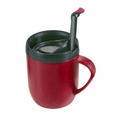 Obrázek Zyliss E990002 Hot Mug hrnek na kávu, plast/silikon, červený, termohrnek, izolovaný cestovní filtr mletou s víkem, kempinkový hrnek, vhodný do myčky nádobí