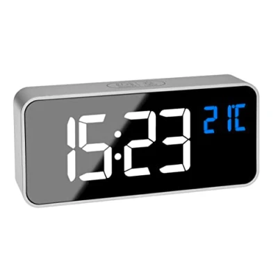 Obrázek TFA Dostmann Digitální budík se zrcadlovým efektem, 60.2032.54, 2 časy alarmu, 16 zvuků buzení, 4 stupni jasu, čas (AM/PM), s integrovanou baterií, stříbrná (L) 145 x (Š) 32 (V) 65 mm