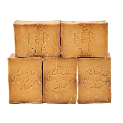 Obrázek Carenesse mýdlo Aleppo Quality+ 5 kusů 80 % olivový olej 20 vavřínový originální na vlasy veganské ručně vyrobené přírodní cca 900 950 gramů v balení