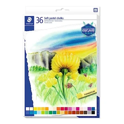 Obrázek STAEDTLER 2430 C12 ST C36 měkké pastelové křídy (vysoký stupeň světlostálosti, měkký nátěr, snadno roztíratelný, kartonový obal s 36 zářivými barvami)