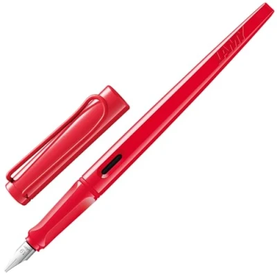 Obrázek Lamy plnicí pero pro krásné psaní joy strawberry s ergonomickou rukojetí a leštěným ocelovým hrotem v šířce linky 1,9 mm kaligrafické perem vč. inkoustové kazety T 10