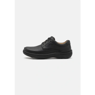 Obrázek Clarks Nature Three Volnočasové šněrovací boty, Muži, Velikost: 41, Black boty