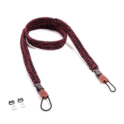 Obrázek C Rope popruh na kameru THE TRAVELER ručně pletený z Paracordu, ramenní s rychlouzávěrem, 125 cm, černo červený