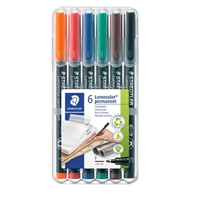 Obrázek STAEDTLER permanentní univerzální tužka Lumocolor, plnitelná, odolná proti rozmazání a vodě, rychle schne, DRY SAFE, F špička šířka linie cca 0,6 mm, vysoká kvalita, sada 6 barev, 318 WP6