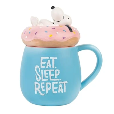 Obrázek Grupo Erik 3D šálek na kávu Snoopy čaj keramický hrnek velikost 17 x 8,5 cm objem 500 ml oficiální licence zboží pro fanoušky