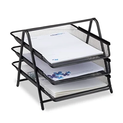 Obrázek Relaxdays Kovový odkládací prostor na dokumenty, přihrádka dopisy 3 přihrádky, Mesh Design plocha psací stůl dokumenty A4, černá, 35,5 x 29,5 27 cm