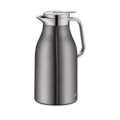 Obrázek alfi Skyline 1,5 l, cool šedá, izolační konvice z ušlechtilé oceli s hygienickou vložkou tvrzeného skla, šroubovací uzávěr pohodlným tlačítkem, ergonomická rukojeť, ideální jako na kávu,