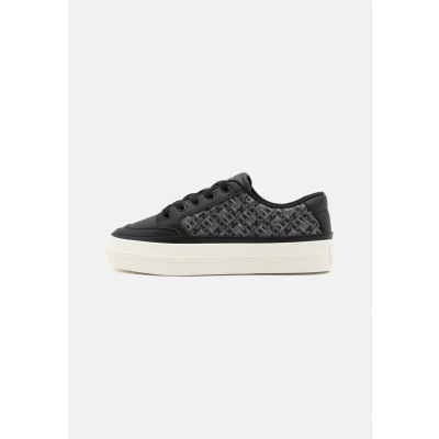 Obrázek Tommy Hilfiger Monogram Tenisky, Ženy, Velikost: 39, Black boty