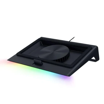 Obrázek Razer laptop Cooling Pad Smart Stojan na pro 14&quot; až 18&quot; laptopy vzduchotěsná tlaková komora (uživatelsky definované křivky ventilátoru, 3portový USB A rozbočovač, multifunkční