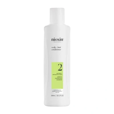 Obrázek Nioxin Scalp + Hair System 2 Conditioner vlasový kondicionér pro neošetřené, viditelně se ztenčující vlasy s biotinem, kofeinem &amp; niacinamidem (300 ml)
