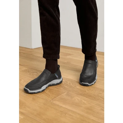 Obrázek Skechers Respected Tenisky, Muži, Velikost: 48.5, Black boty