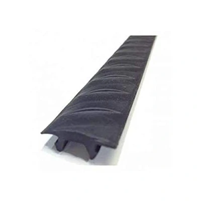 Obrázek Thule Gummistange WINGBAR Edge 980mm Superior Zubehör Outdoor, Erwachsene, Unisex, Schwarz, 980 mm