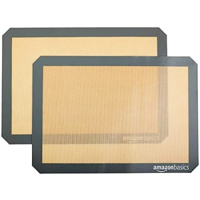 Obrázek Amazon Basics Obdélníková pečicí podložka, silikon, 2 kusy, 29,54 x 41,91 cm, béžová/šedá