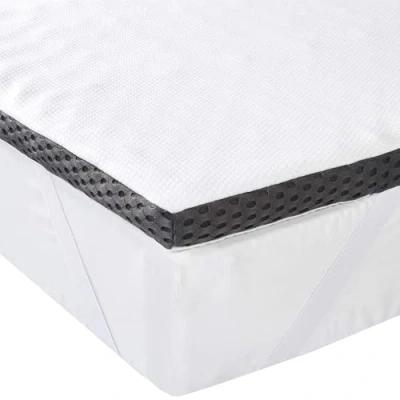 Obrázek Amazon Basics Podložka na matraci z paměťové pěny s pásky, 180 x 200 cm, výška 4 bílý