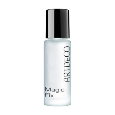 Obrázek Artdeco Magic Fix fixace rtěnky průhledné ošetření pro líbání, voděodolné a dlouhotrvající rtěnky, transparentní, 5 ml (balení 1 ks)