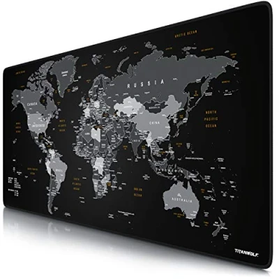 Obrázek CSL Computer Titanwolf XXL podložka pod myš Gaming 900x400 mm Mousepad velká na stůl Large Size zlepšuje přesnost a rychlost Design mapa světa černá