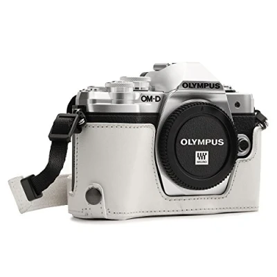 Obrázek MegaGear Ever Ready kožená brašna na fotoaparát s popruhem a přístupem baterie pro Olympus OM D E M10 Mark III bílá
