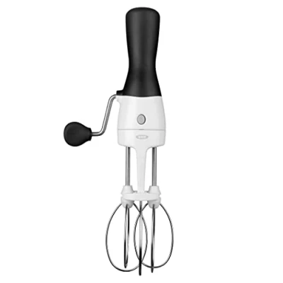 Obrázek OXO Good Grips mechanický ruční mixér z ušlechtilé oceli, hnědý