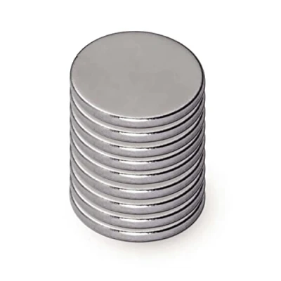 Obrázek MAUL Neodymový Magnet Ø 10 x 1 mm (balení ks) magnety pro mnohostranné použití kulatý s elegantním a moderním designem silné magnetické desky, magnetický pásek stříbrný