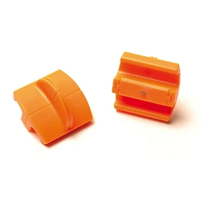 Obrázek Originální náhradní čepele Fiskars pro řezačky papíru, 2 kusy, rovné řezy, High Profile TripleTrack, Orange, 1003904