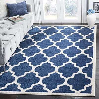 Obrázek SAFAVIEH Geometrisch Teppich für Wohnzimmer, Esszimmer, Schlafzimmer Amherst Collection, Kurzer Flor, Marine und Beige, 122 X 183 cm