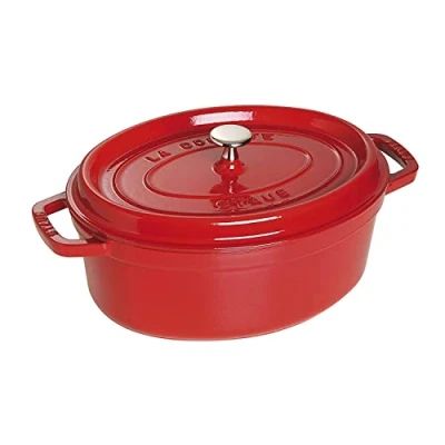 Obrázek Cocottes/oválný pekáč s víkem Staub (4,25 l, vhodný pro indukci, smaltovaný vnitřní povrch hrnce v matné černé), Třešňově červená, 31 cm