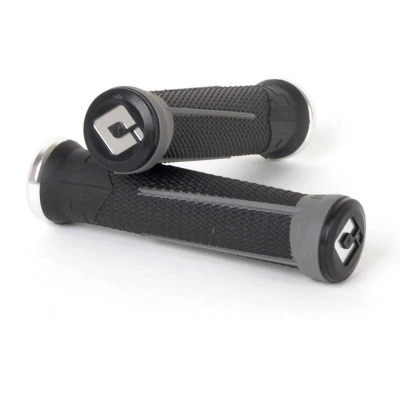 Obrázek ODI AG 1 Signature V2.1 Lock On Bonus Pack černá / šedá Gripy MTB