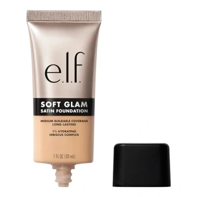 Obrázek e.l.f. Soft Glam Satin Foundation, střední krycí síla, dlouhotrvající a nastavitelný, pro hladký, saténový povrch, veganský netestovaný na zvířatech, 21 světle neutrální